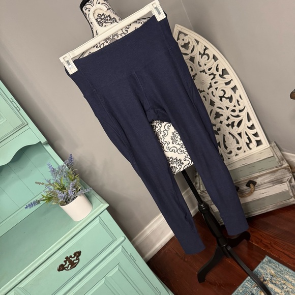 Lululemon Rush Hour Tight Legging Size 6 Heathered Hero Blue Black - Picture 3 of 10